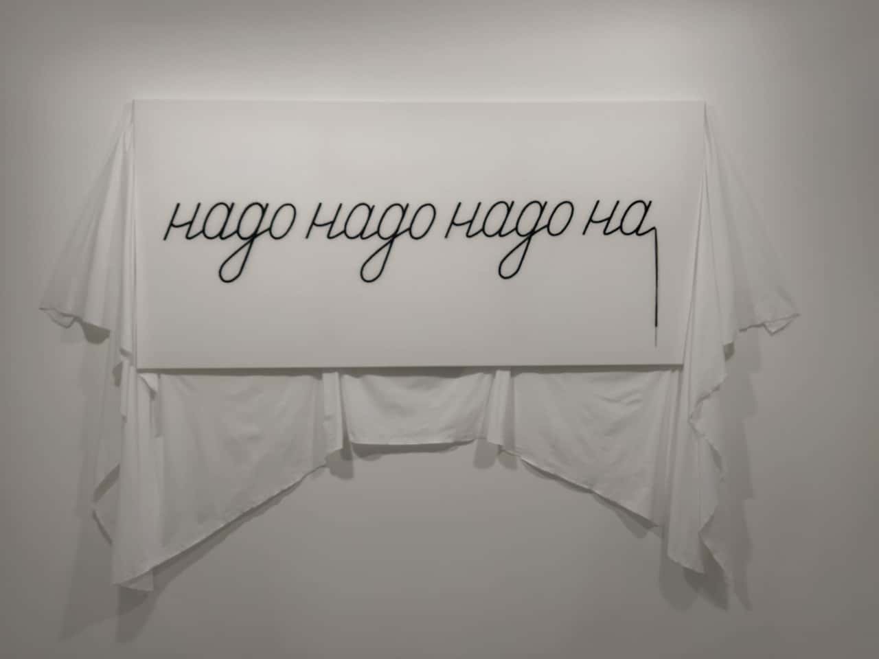 «Смирись и пой» в галерее Anna Nova