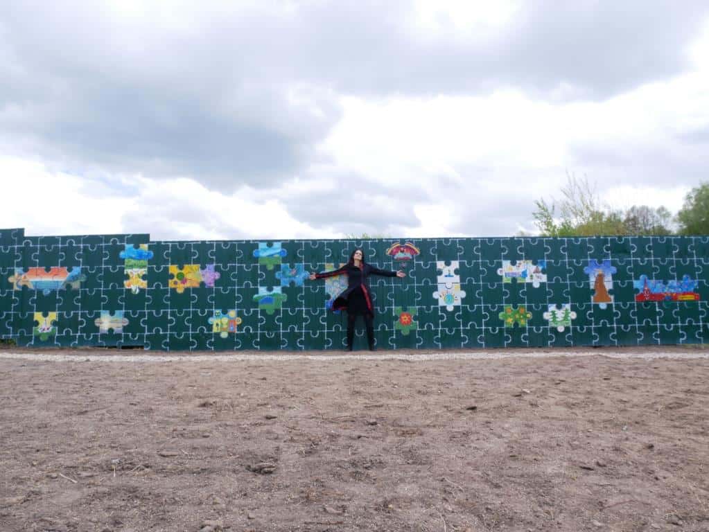  Офлайн public-art «Вместе!» от Марины Звягинцевой  