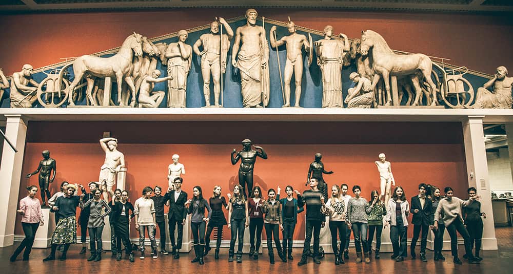 Open Call на участие в молодежной исследовательской программе "Лаборатория по перемещению образов "Мыслительные пространства""