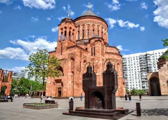 В Армянском соборе откроется рождественская выставка проекта “После Иконы”