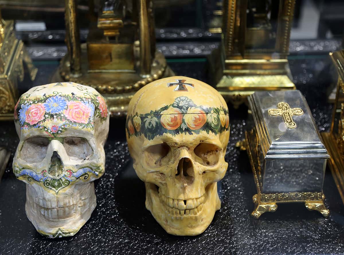 В мире известны десять голов Иоанна Крестителя, но подлинных из них только три